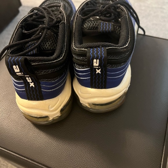 Men’s Nike Airmax - Picture 4 of 4